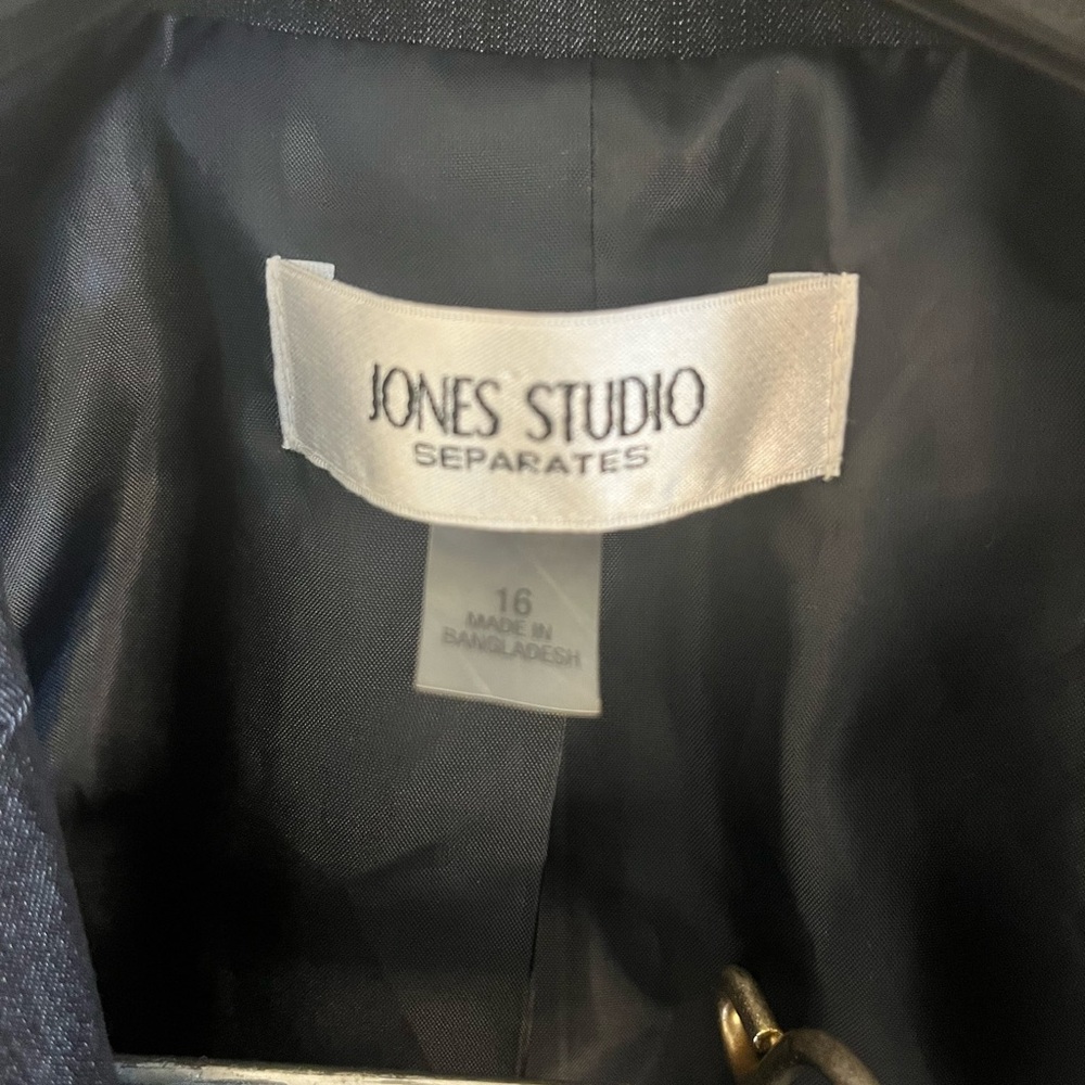 Jones Studio Black Blazer